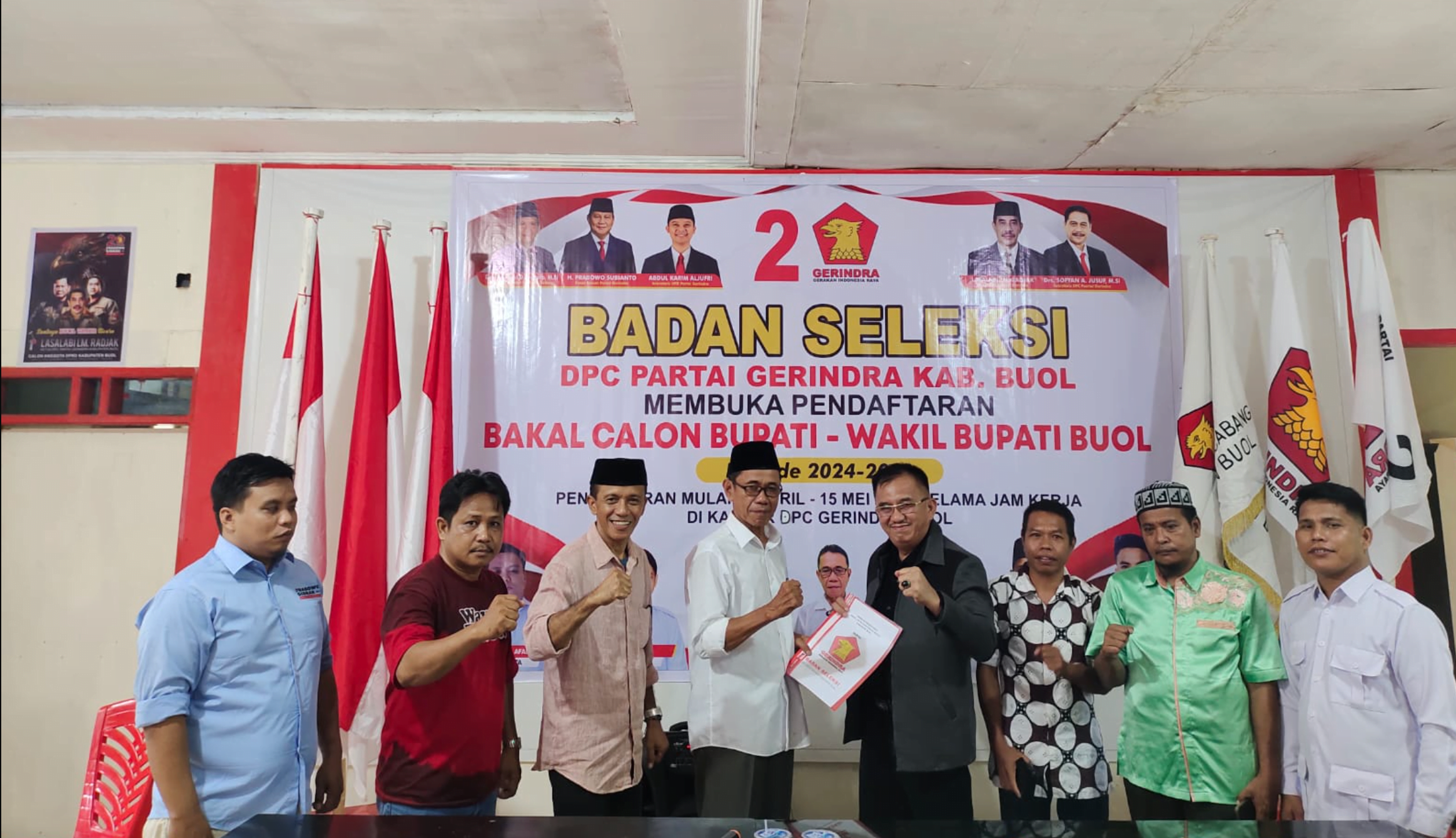 Pengamblikan formulir Faisal Pontoh di DPC Gerindra
