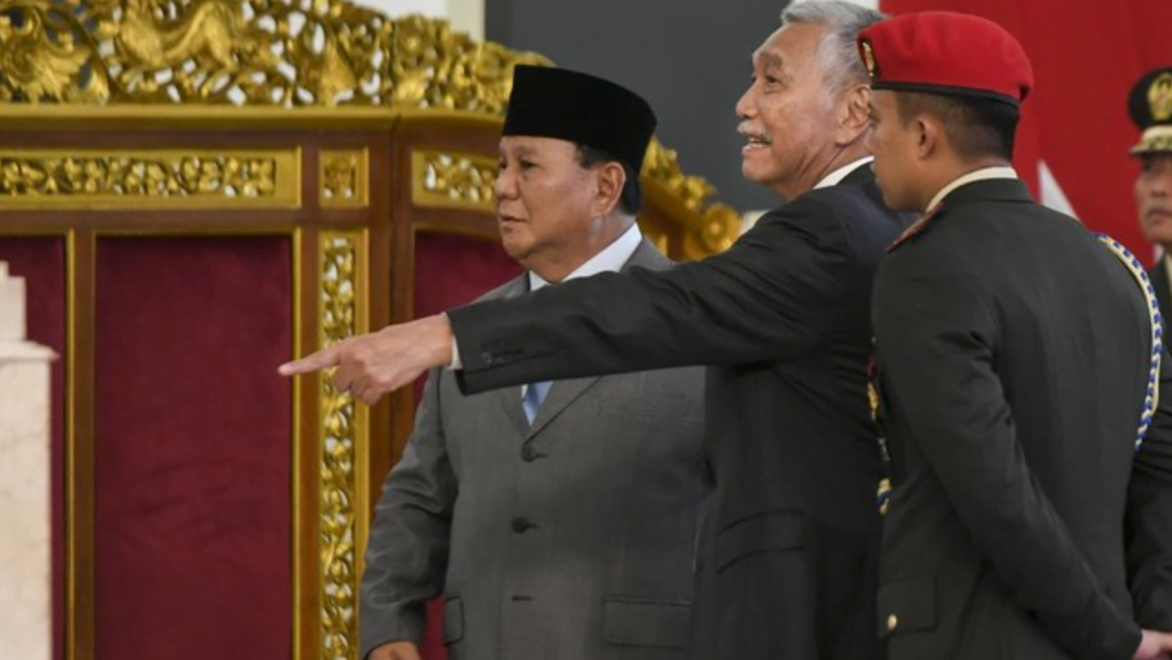 Pesan Luhut ke Prabowo agar tak bawa orang toxic ke pemerintahan direspons elite politik. (ANTARA FOTO/Hafidz Mubarak A_