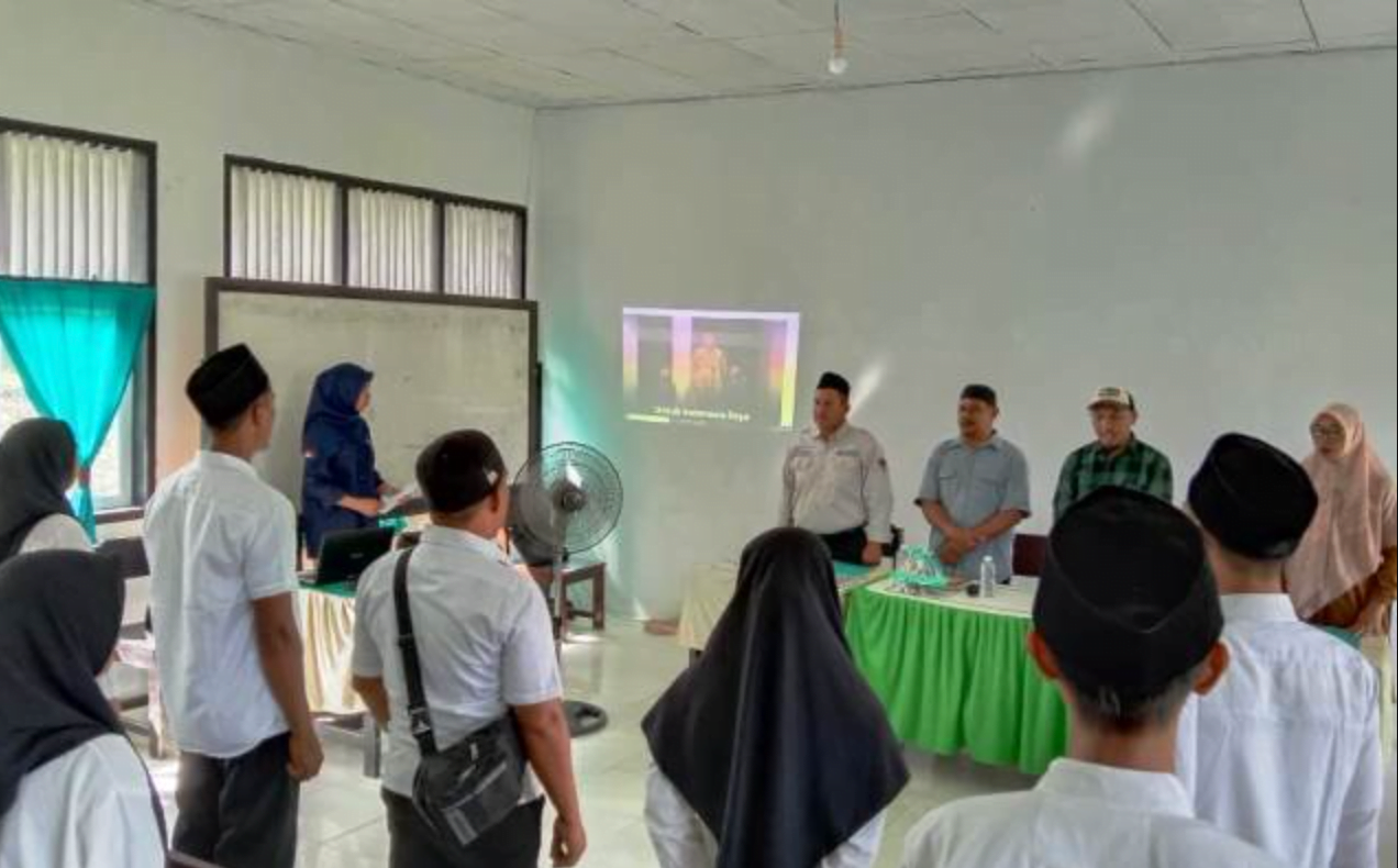 Pelantikan 488 Pantarlih di Kabupaten Touna