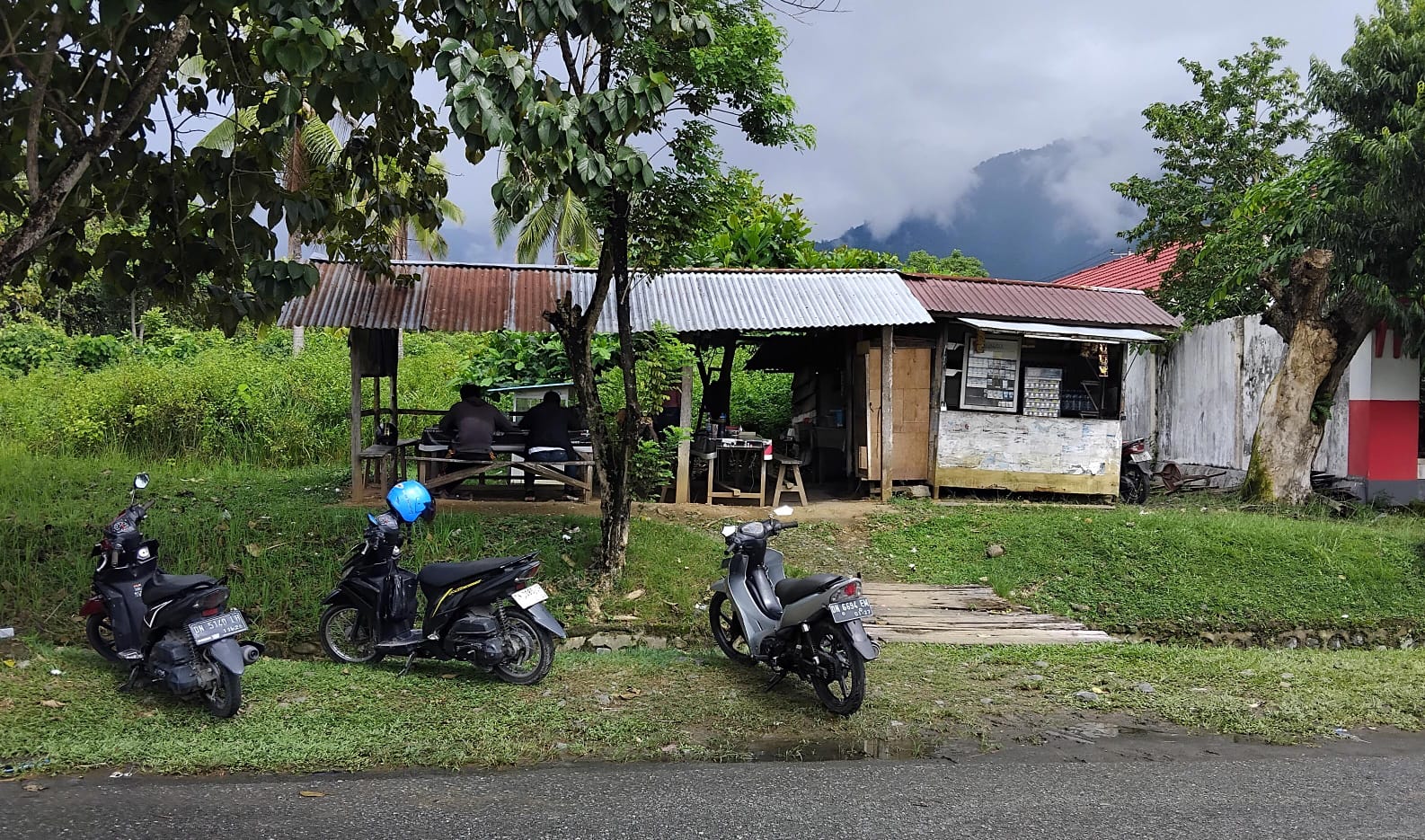 Warung Legend Kopi Om No. FOTO: IST (UpdateHarian.Com/Jefri)