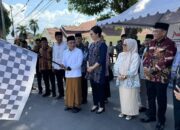 Bupati Tojo Una-Una, yang diwakili oleh Pj. Sekretaris Daerah Touna, Dr. Alimudin Muhamad, bersama Asisten 1 Pemerintahan dan Kesra, Alfian Matajeng, menghadiri pawai ta'aruf Musabaqah Tilawatil Quran (MTQ) ke-XXX tingkat Provinsi Sulawesi Tengah, Jumat (19/7/2024). FOTO: IST