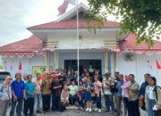 Masyarakat Desa Watutau Geruduk Kantor Komnas HAM RI Perwakilan Sulawesi Tengah. FOTO: IST