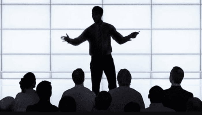 Dasar Dalam Memilih Pemimpin