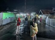 Breaking News!! Banjir Terjang Kayu Kelor, Ratusan Rumah Warga  Terendam