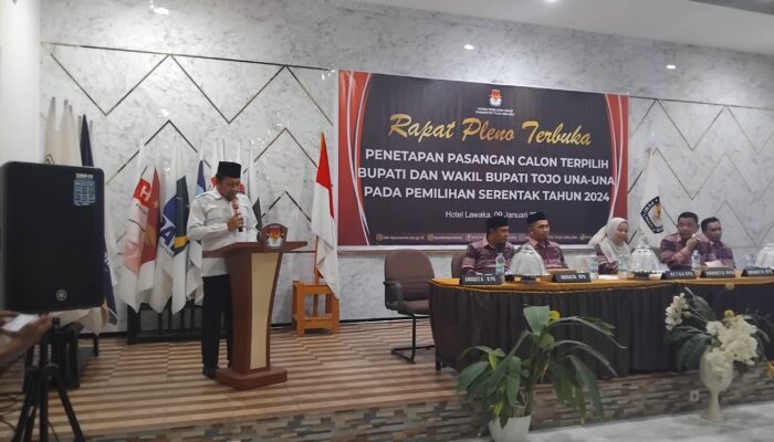 Pengumuman penetapan bupati dan wakil bupati terpilih Touna oleh KPU Touna. FOTO: IST