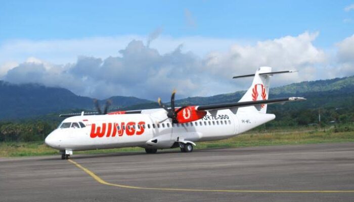 Pesawat Wings Air Resmi Terbang Rute Ampana-Palu, Bupati Touna Tekankan ASN Wajib Naik Pesawat
