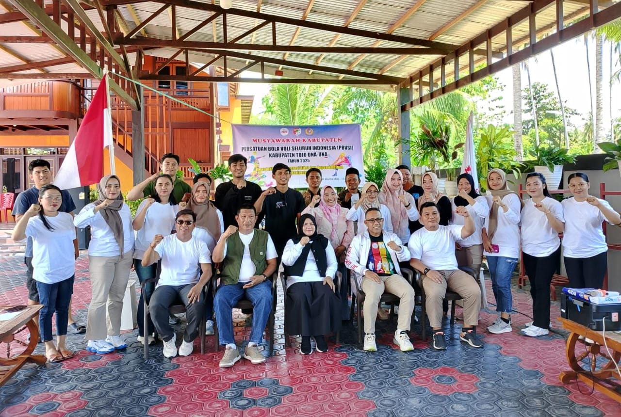 Hj. Surya terpilih sebagai ketua PBVSI Tojo Una-una. FOTO: IST